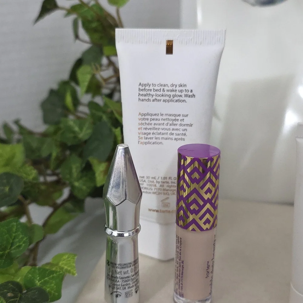 Bundle Of Sample Size Tarte St Tropez Peter Thomas Roth Benefit New